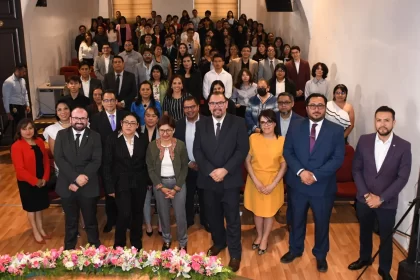 Trabajo en equipo logran una educación de calidad en la Preparatoria Emiliano Zapata.