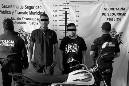 LA SSP DE SAN MARTÍN TEXMELUCAN DETUVO A DOS HOMBRES INTEGRANTES DE UNA BANDA DE COLOMBIANOS, DE LAS CONOCIDAS COMO “GOTA A GOTA”