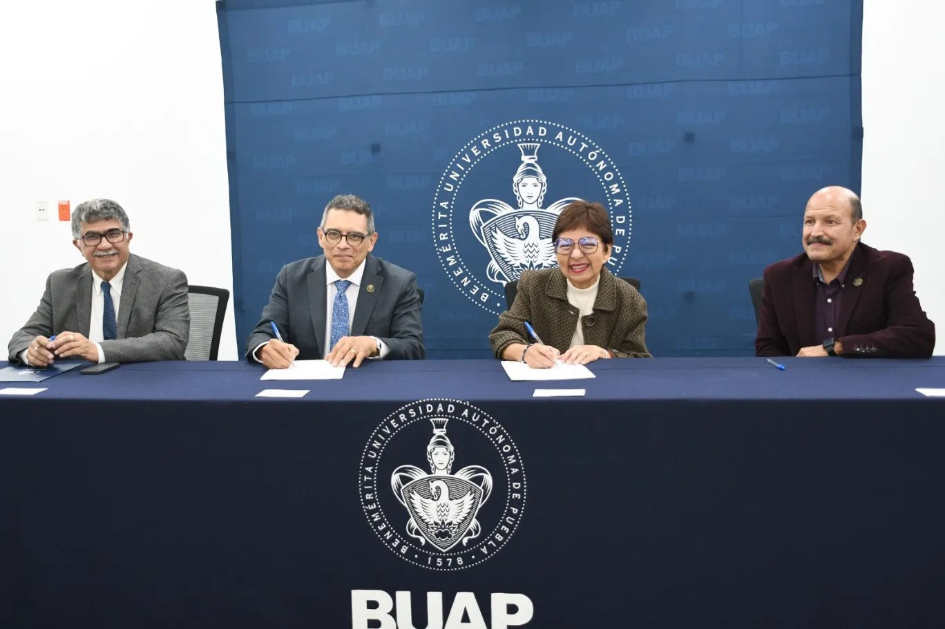 La BUAP y el Colegio de Posgraduados de Puebla firman convenio de ...