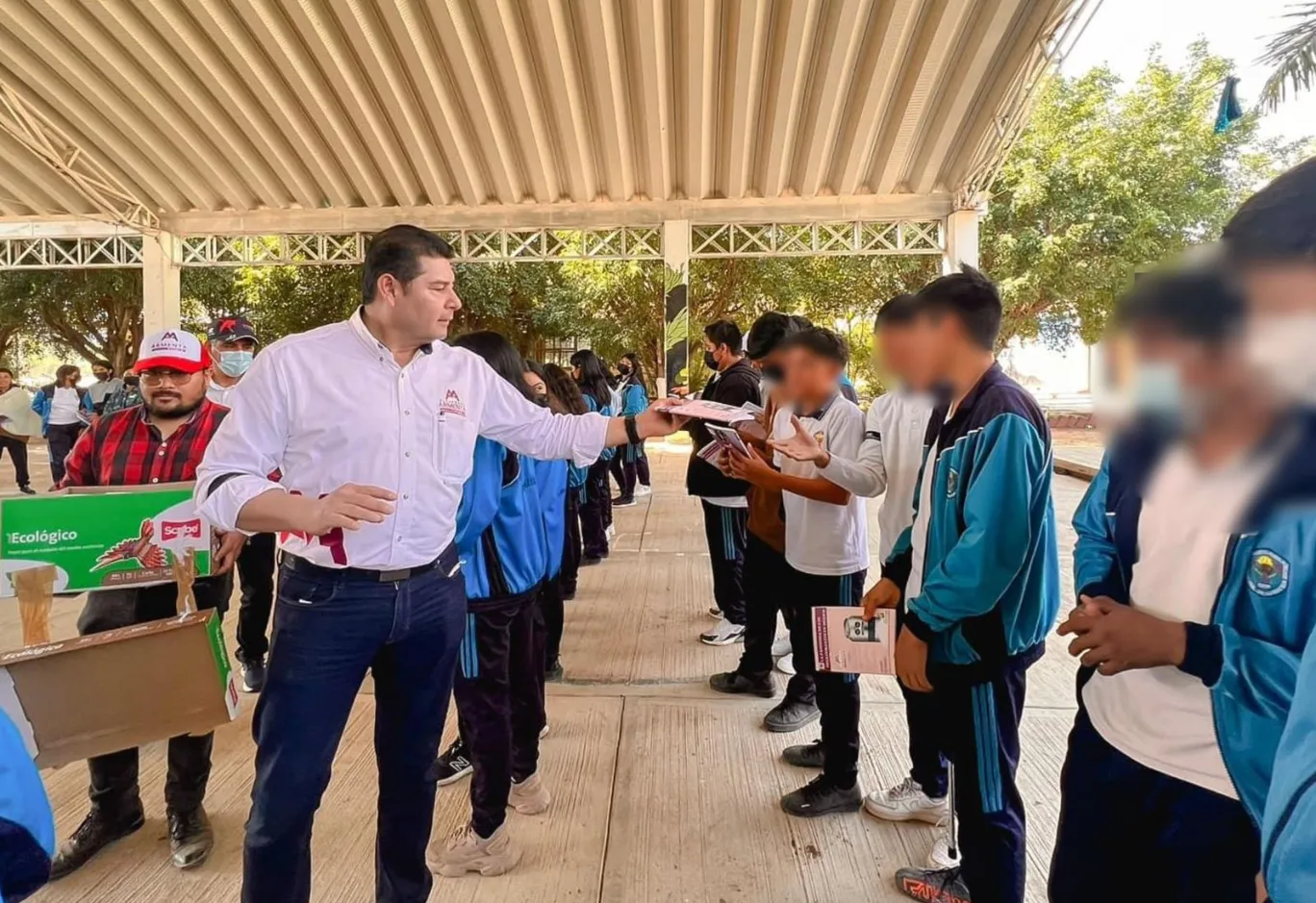 Con estrategia educativa, Alejandro Armenta proyecta a Puebla como la capital tecnológica de México