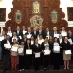 Generación 1974-1976 de la Preparatoria Benito Juárez García recibe reconocimientos