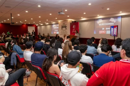 IBERO Puebla siguió de cerca elecciones en EUA con la Noche Electoral