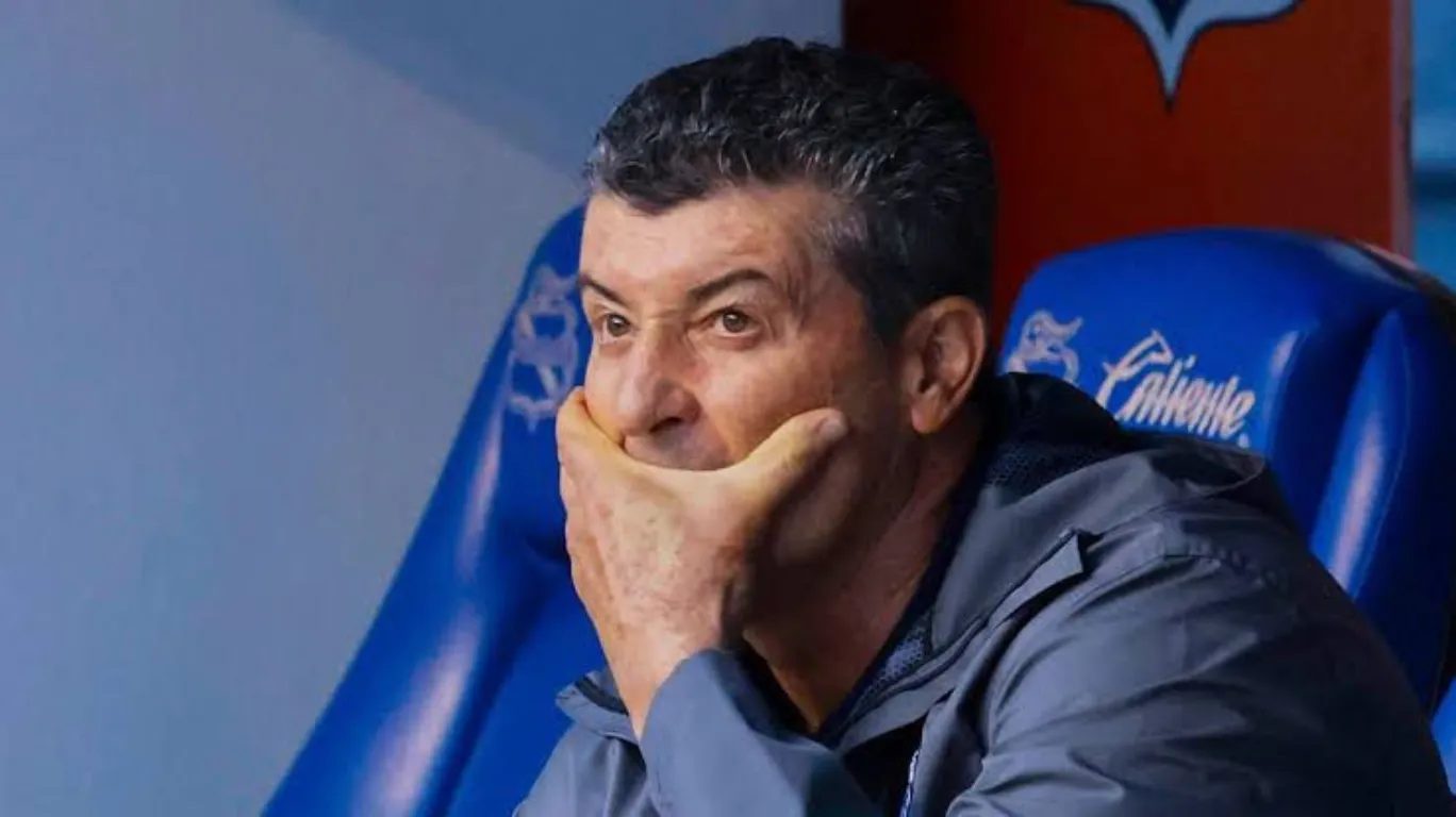 ¡Y se marchó! Chepo de la Torre le dice adiós a la Franja