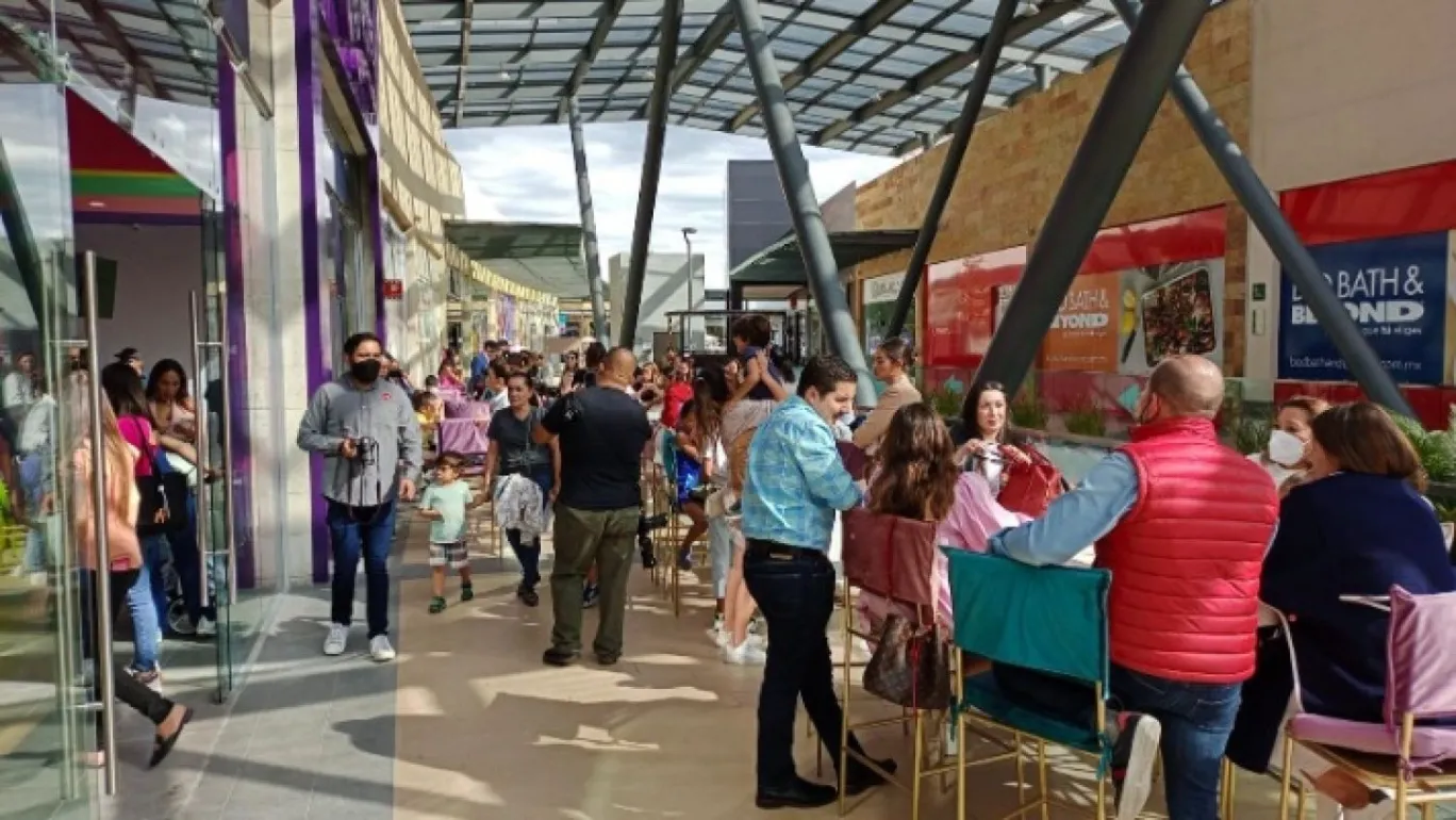 Puebla ocupa el tercer lugar nacional con más establecimientos comerciales: INEGI