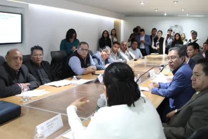 Comisión de Trabajo refrenda compromiso para laborar de la mano con organizaciones del sector
