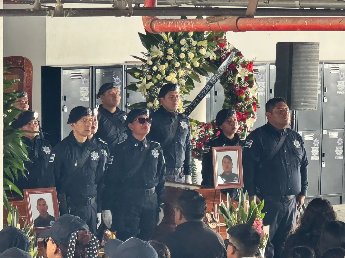 Rinden homenaje a los dos policías asesinados en Atlixco