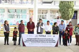 Inauguran en San Miguel Canoa construcción de los techados en las plazas cívicas en el Centro Escolar “Coronel Raúl Velasco de Santiago”