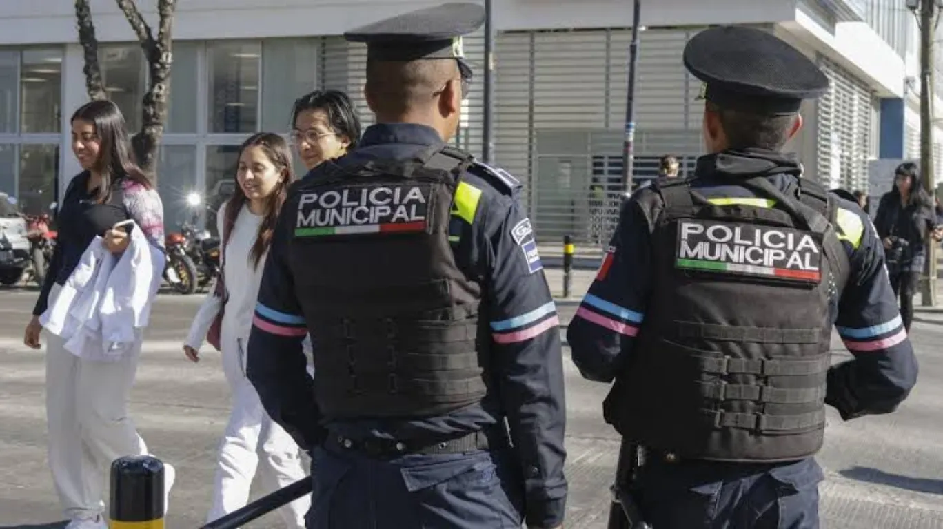 400 policías se reincorporarán al patrullaje tras desempeñar funciones administrativas