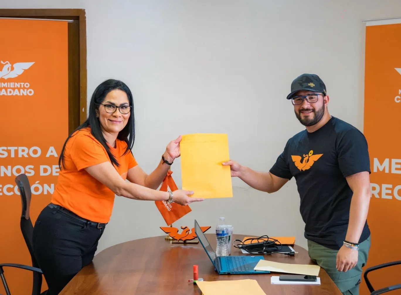 Fedrha Suriano se registra como aspirante a la dirigencia de Movimiento Ciudadano