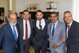 Carlos Slim sostiene reunión con Armenta, Céspedes y Chedraui