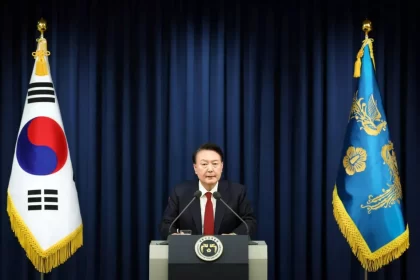 Presidente de Corea del Sur accede a levantar la ley marcial y retira a tropas