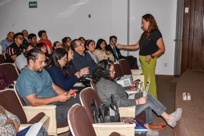 Imparte Gobierno de la Ciudad taller de inteligencia emocional a emprendedores y empresarios