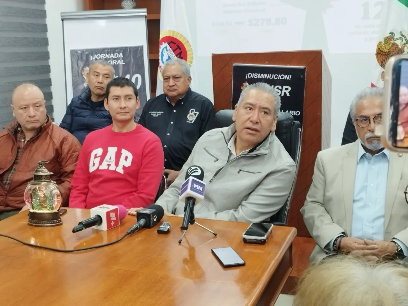 La CTM y Leobardo Soto aseguran aguinaldo a 83 mil agremiados en Puebla