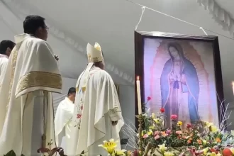 Poblanos festejan a la Virgen Morena