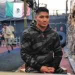 Médico peleador de la UFC dedicará su próxima pelea a quienes luchan contra enfermedades y al personal de salud del IMSS; llama a la reactivación física gradual