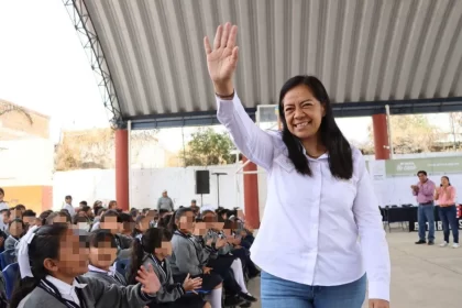 Ariadna Ayala impulsa construcción de otro comedor escolar en Atlixco