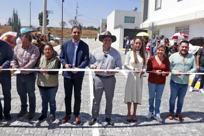 Entrega Omar Muñoz primera obra concluida en su gestión