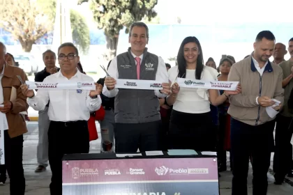 Entrega Pepe Chedraui obra educativa en la capital