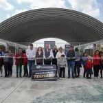 Entrega Pepe Chedraui techado escolar en la Primaria No. 16 Julián Hinojosa