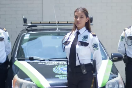 Ofertan 400 vacantes en empresas de seguridad para migrantes deportados en Puebla