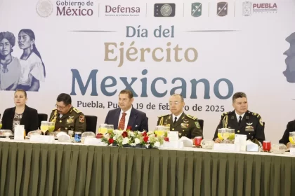 Asiste el gobernador a la celebración del Día del Ejército Mexicano