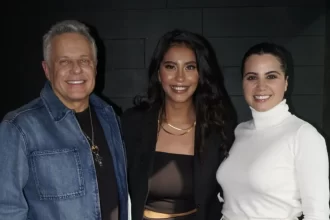 Alexis Ayala y Cynthia Aparicio invitan a reír con su obra "Las mujeres son de Venus y los hombres ¡Ni madres!"