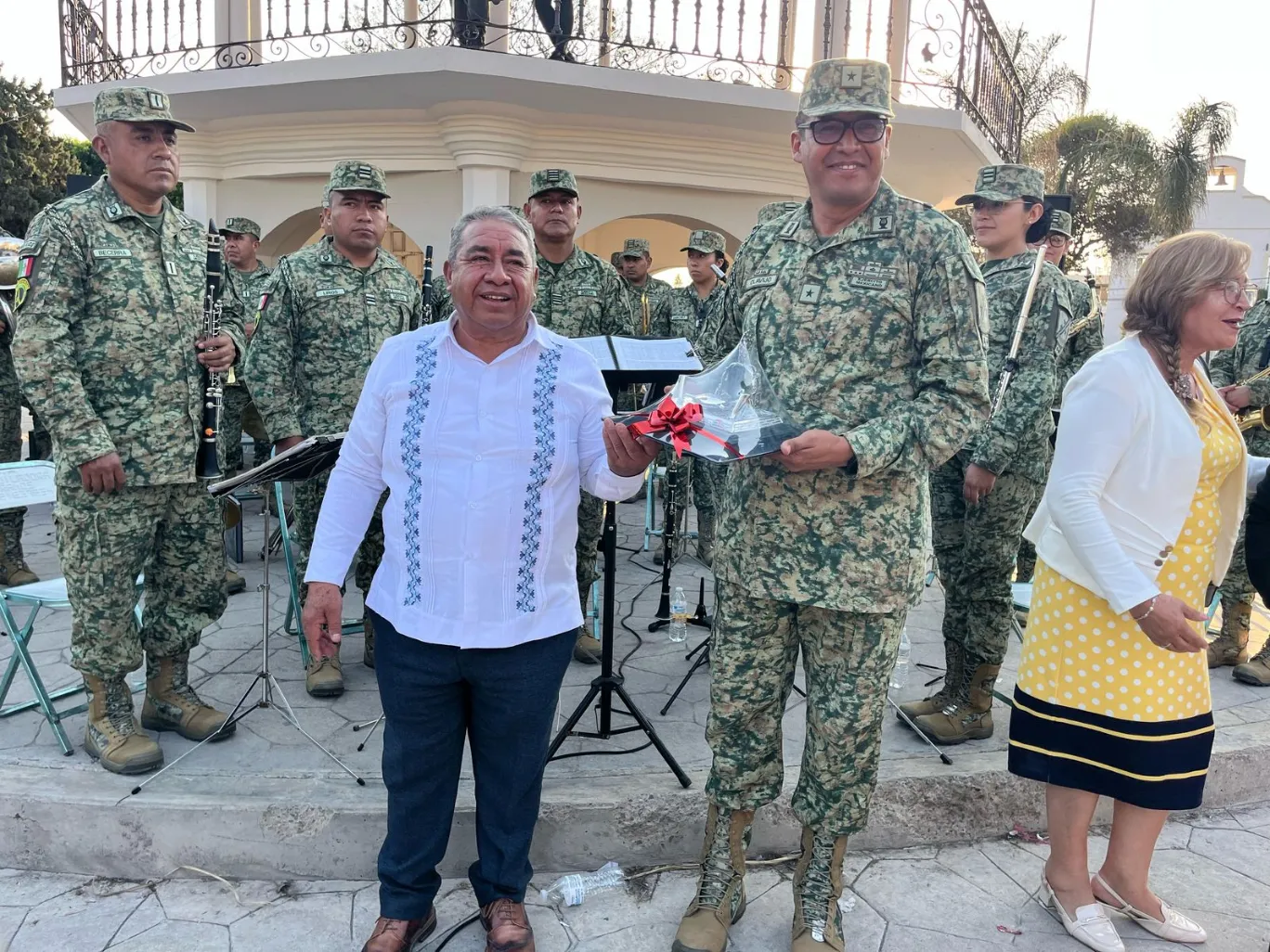 Amozoc recibió a la Banda de Música de la Sexta Región Militar en el Zócalo