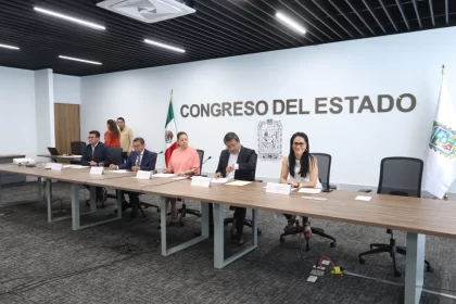 Avala Comisión del Congreso reformas a la Constitución Federal, en materia de simplificación administrativa y digitalización