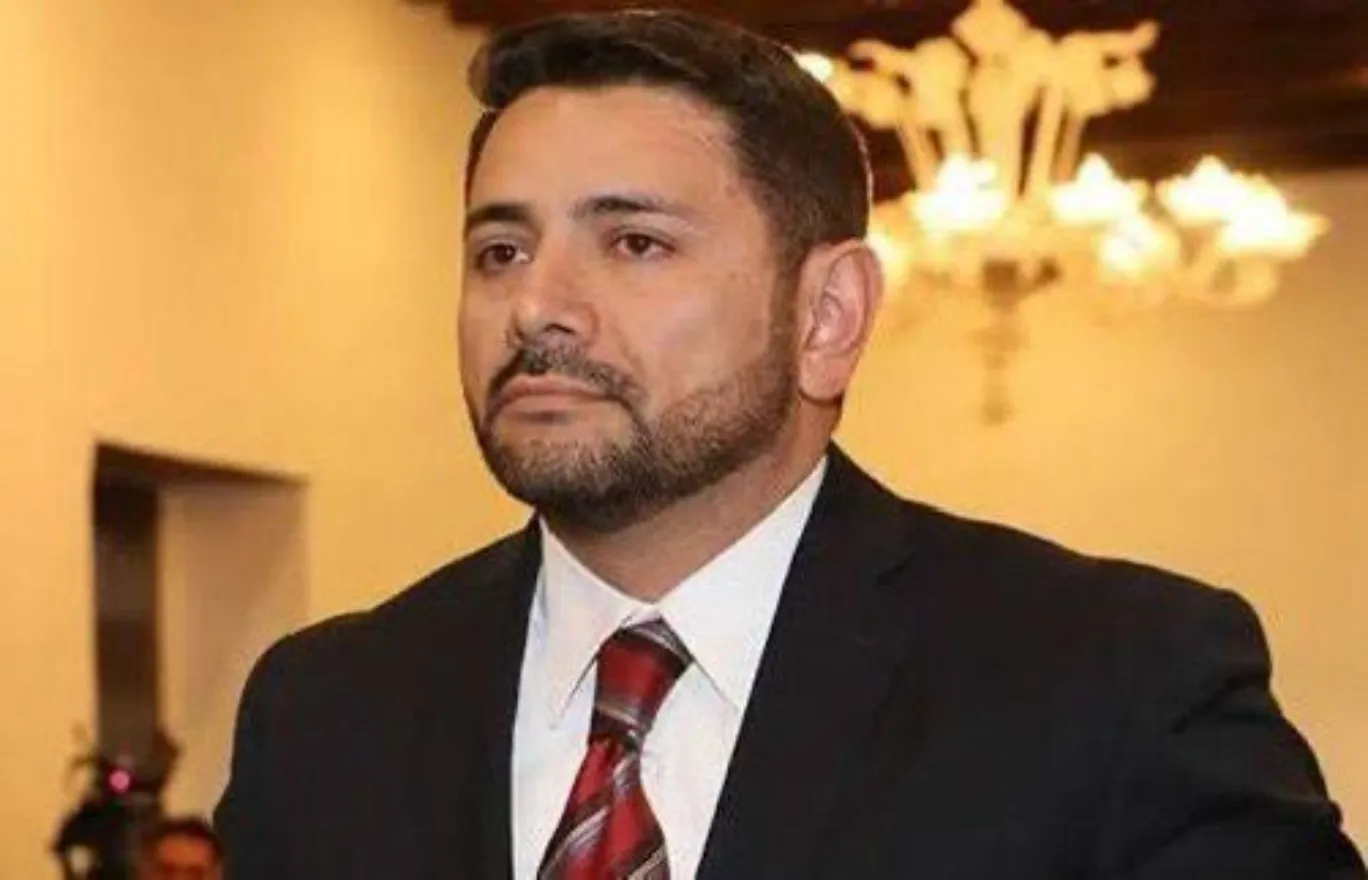 Chedraui, analiza permanencia de Fernando Rosales en la SSC; ya se investiga el homicidio de los 2 elementos