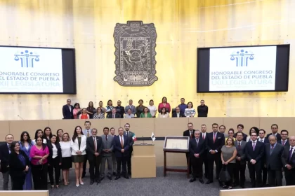Continúa conmemoración por el Bicentenario de la Constitución del Estado de Puebla