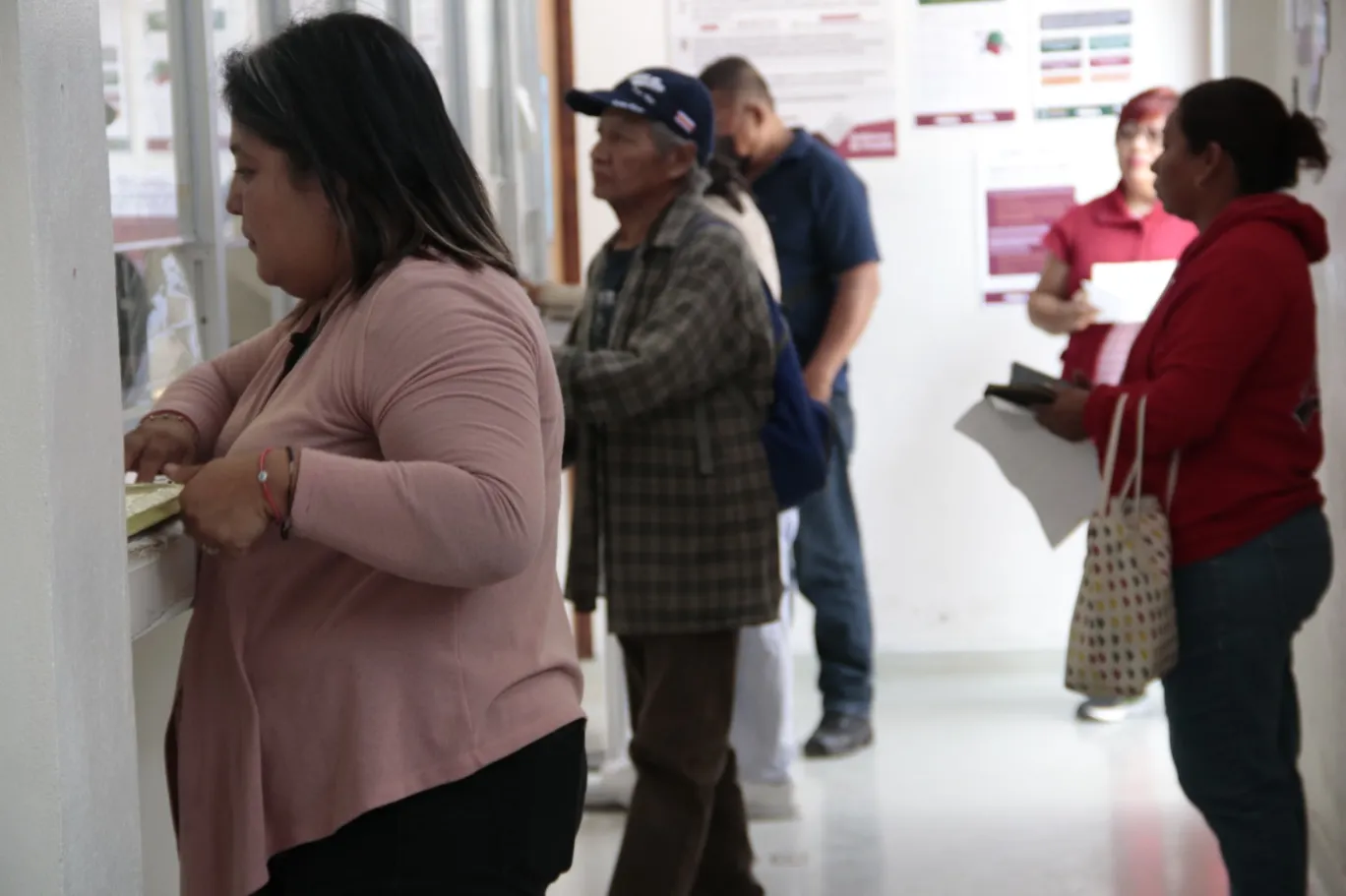El ISSSTEP atiende el desabasto de medicamentos en sus unidades médicas