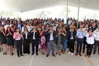 Encabeza Omar Muñoz Foro “Día Internacional de la Mujer”
