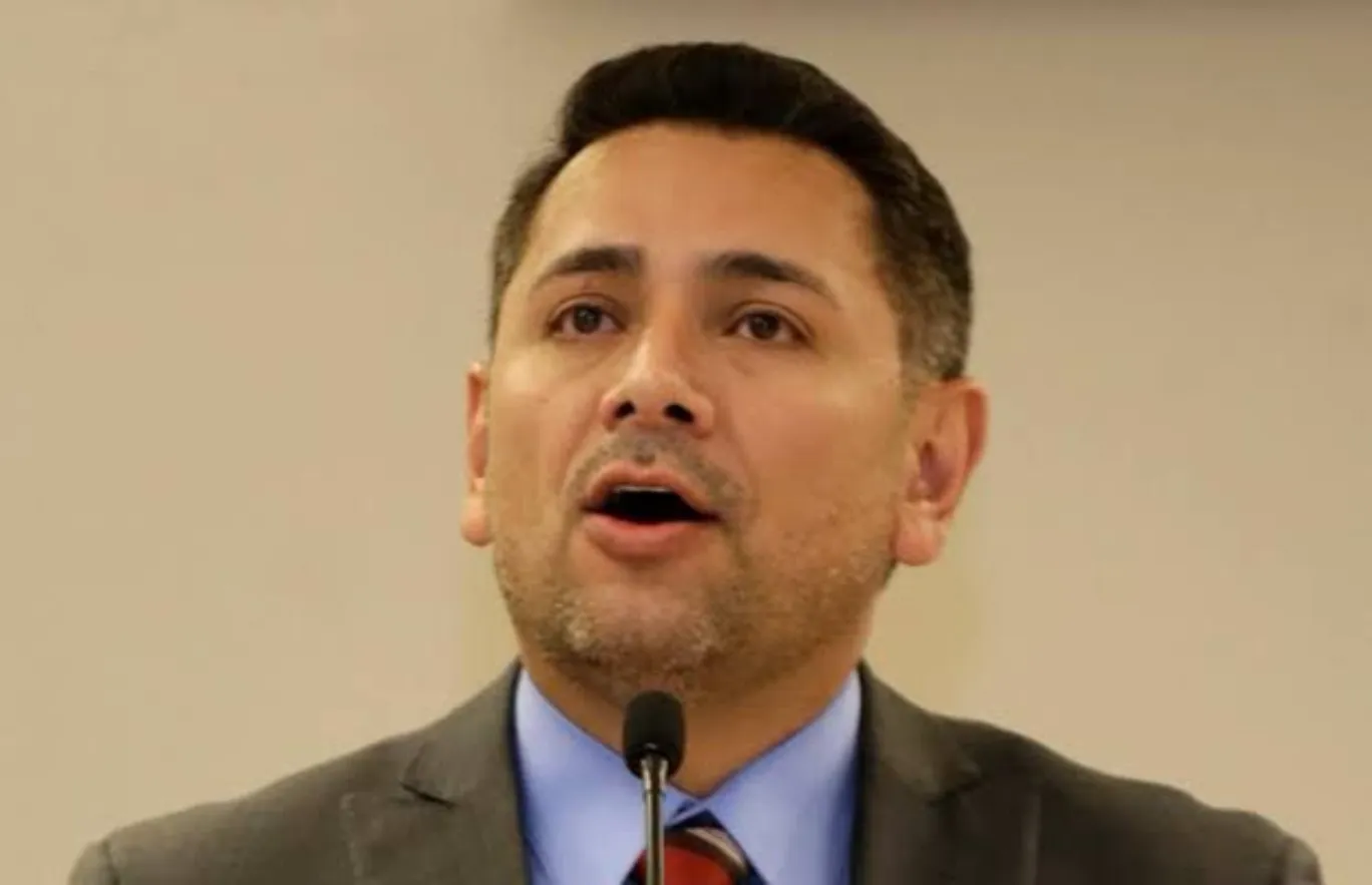 Fernando Rosales deja la policía municipal tras ola de protestas, para incorporarse a la SSPC