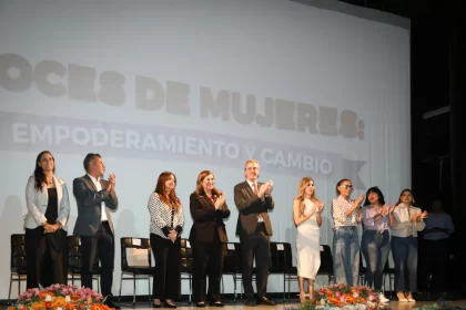 Impulsa Pepe Chedraui apertura de espacios de reflexión con el Foro "Voces de Mujeres: Empoderamiento y Cambio"
