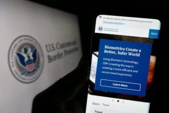 La administración de Trump lanza CBP Home, una nueva app de “autodeportación”