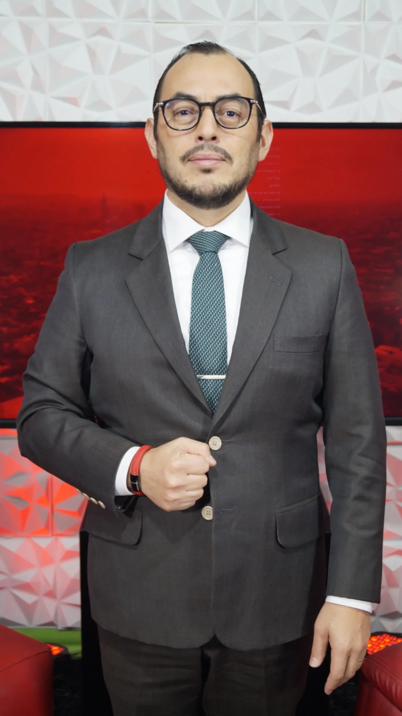 Justicia genuinamente pronta y expedita: Daniel Flores Garrido