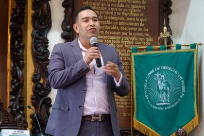 Antonio Sorela, uno de los favoritos a la Suprema Corte, recorrerá calles de Cuautlancingo este domingo