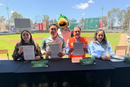 Firman OOSL y Pericos de Puebla convenio para el cuidado del medio ambiente y el fomento deportivo