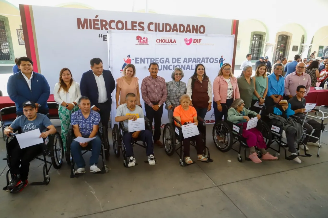 Tonantzin Fernández encabeza la 5ª edición del programa "Miércoles Ciudadano, Escuchando a Cholula"