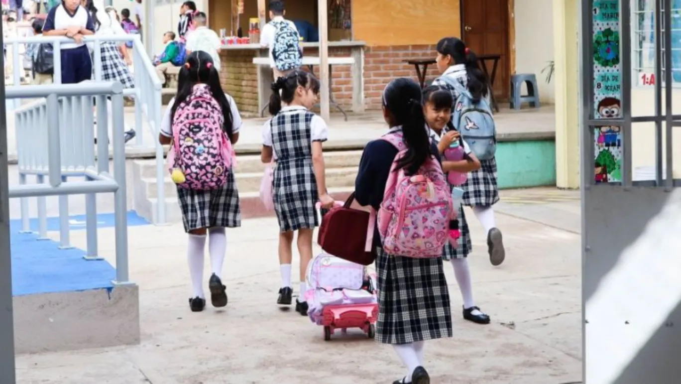 ¿Habrá megapuente de mayo tras regreso de vacaciones?