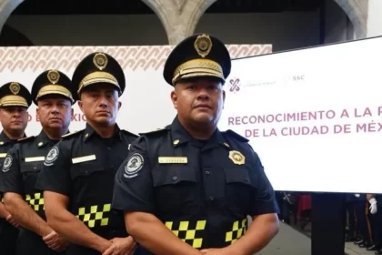 Clara Brugada anuncia aumentos salariales y basificación para trabajadores y policías de la CDMX