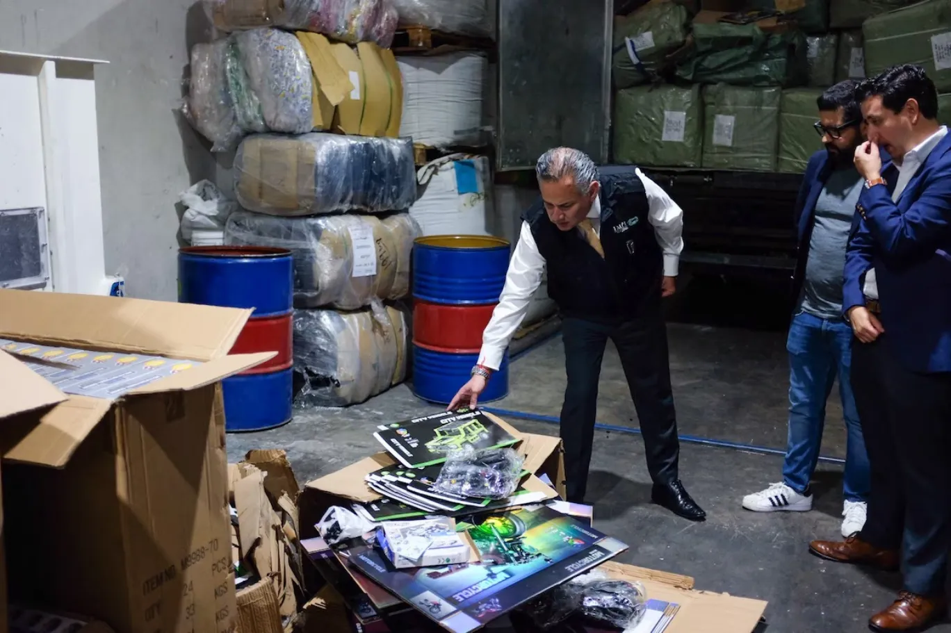IMPI prepara operativos contra piratería: ¿Qué mercados famosos están en la mira?