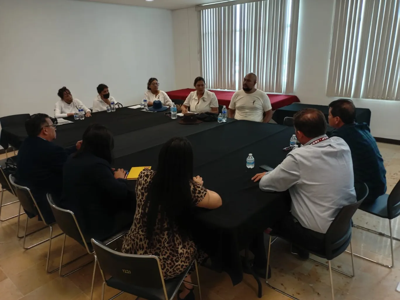 ISSSTEP atiende demandas de personas que acusan presunto caso de negligencia