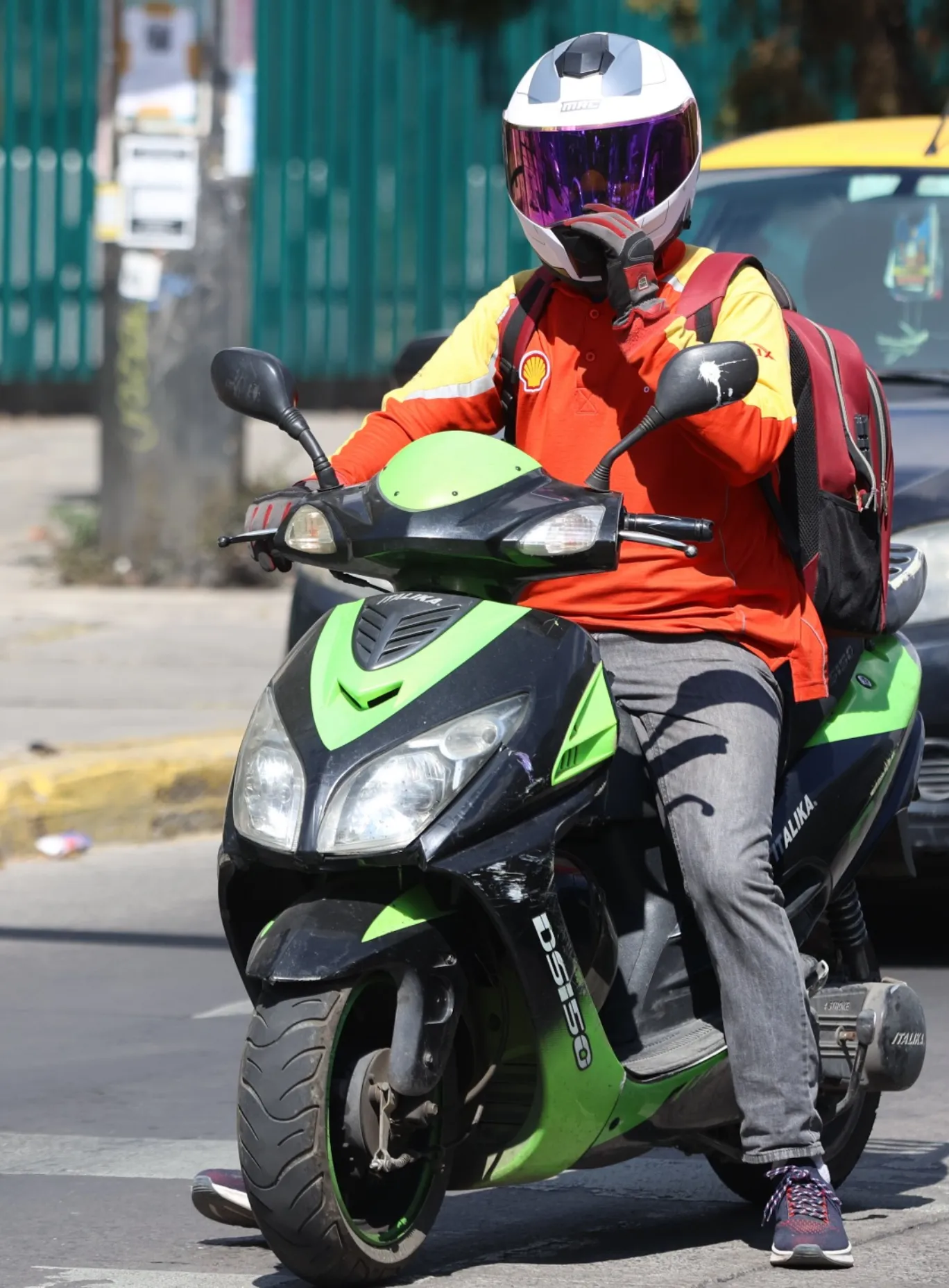 Impulsa Laura Artemisa regulación para uso de motocicletas en Puebla
