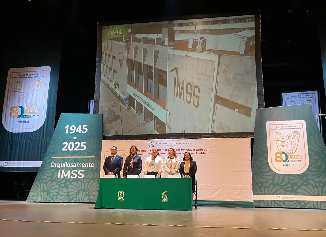 Realiza IMSS Puebla ceremonia para conmemorar 80 años de historia y compromiso con la salud