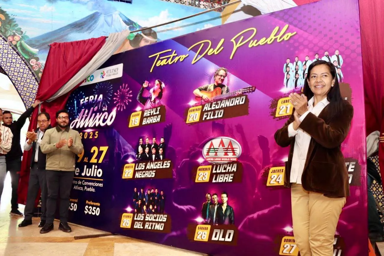 Ariadna Ayala, presenta la cartelera oficial de la Feria de Atlixco 2025