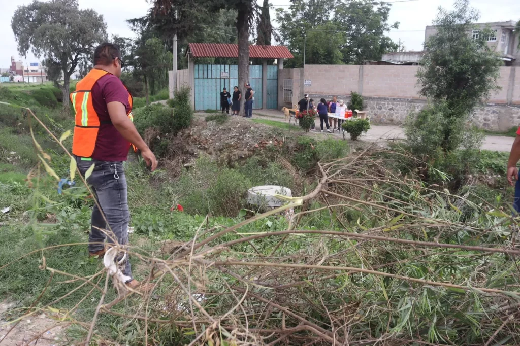 Continúan las acciones de limpieza y recuperación de espacios públicos en Amozoc