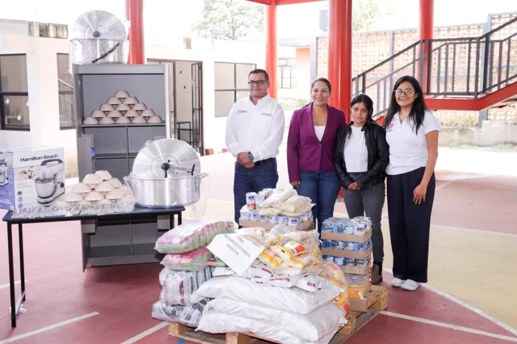 En San Andrés Cholula más de 4 mil estudiantes se beneficiarán con dotaciones alimentarias en escuelas
