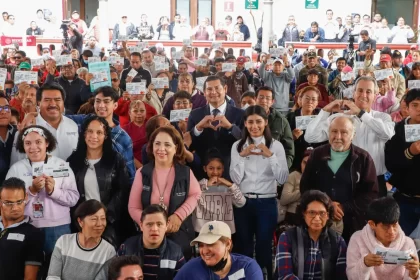 Entrega de 200 tarjetas del programa Pensión para el Bienestar de las personas con discapacidad permanente.