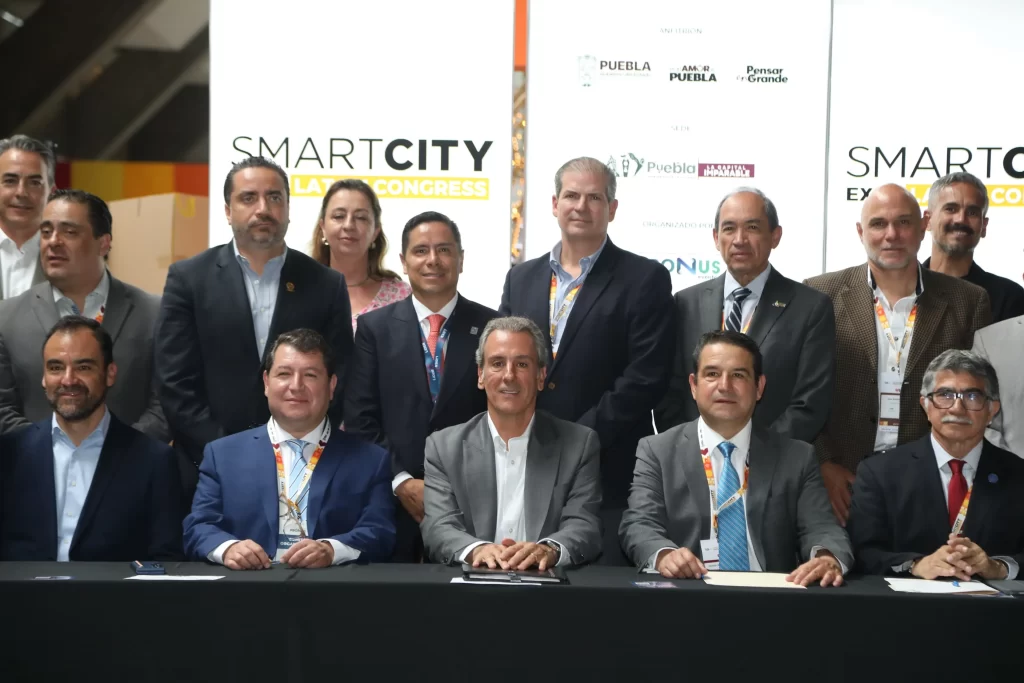 Firma Pepe Chedraui Carta Intención “Red SI4Puebla”